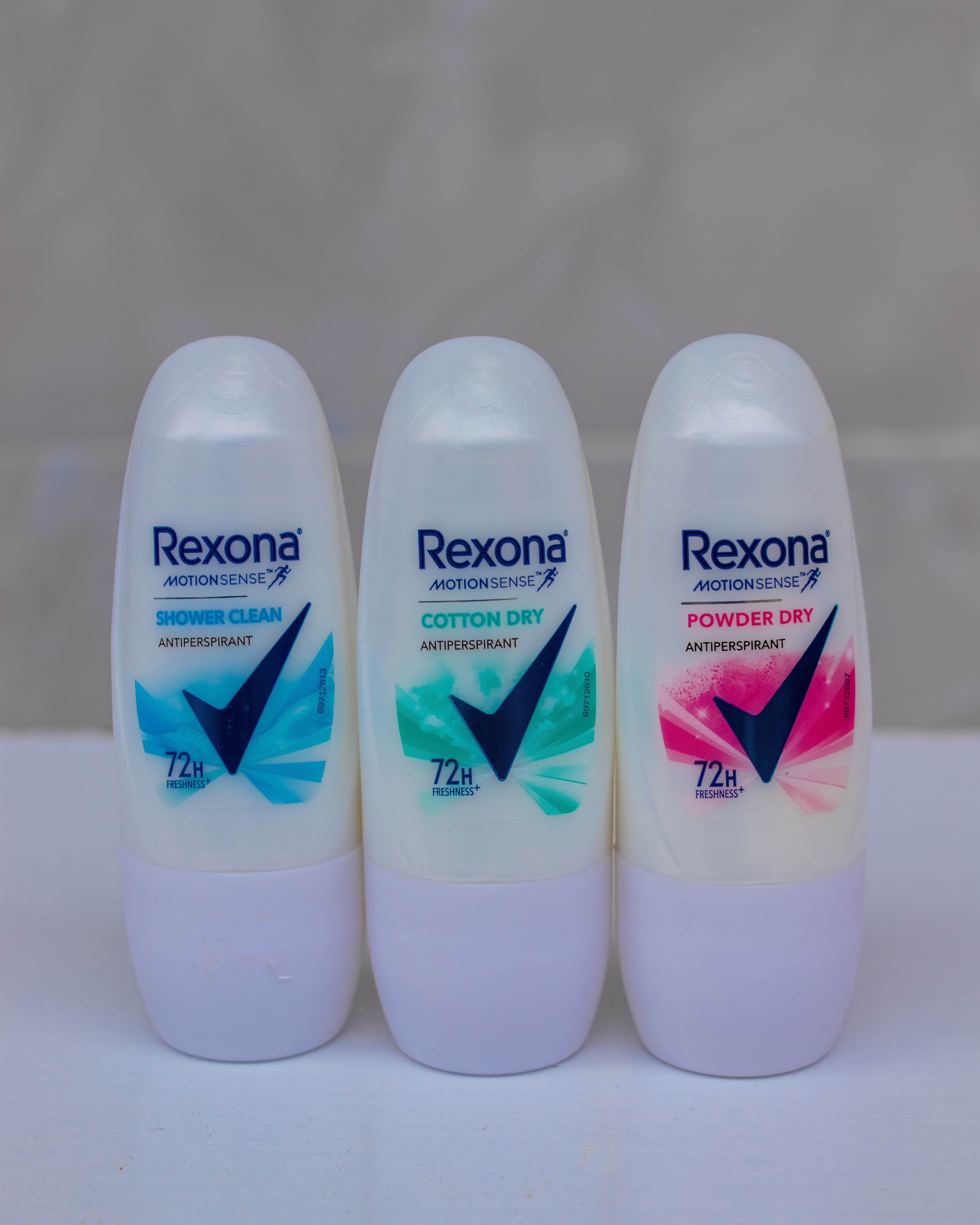 Rexona roll on for women - cotton dry, shower clean, powder dry