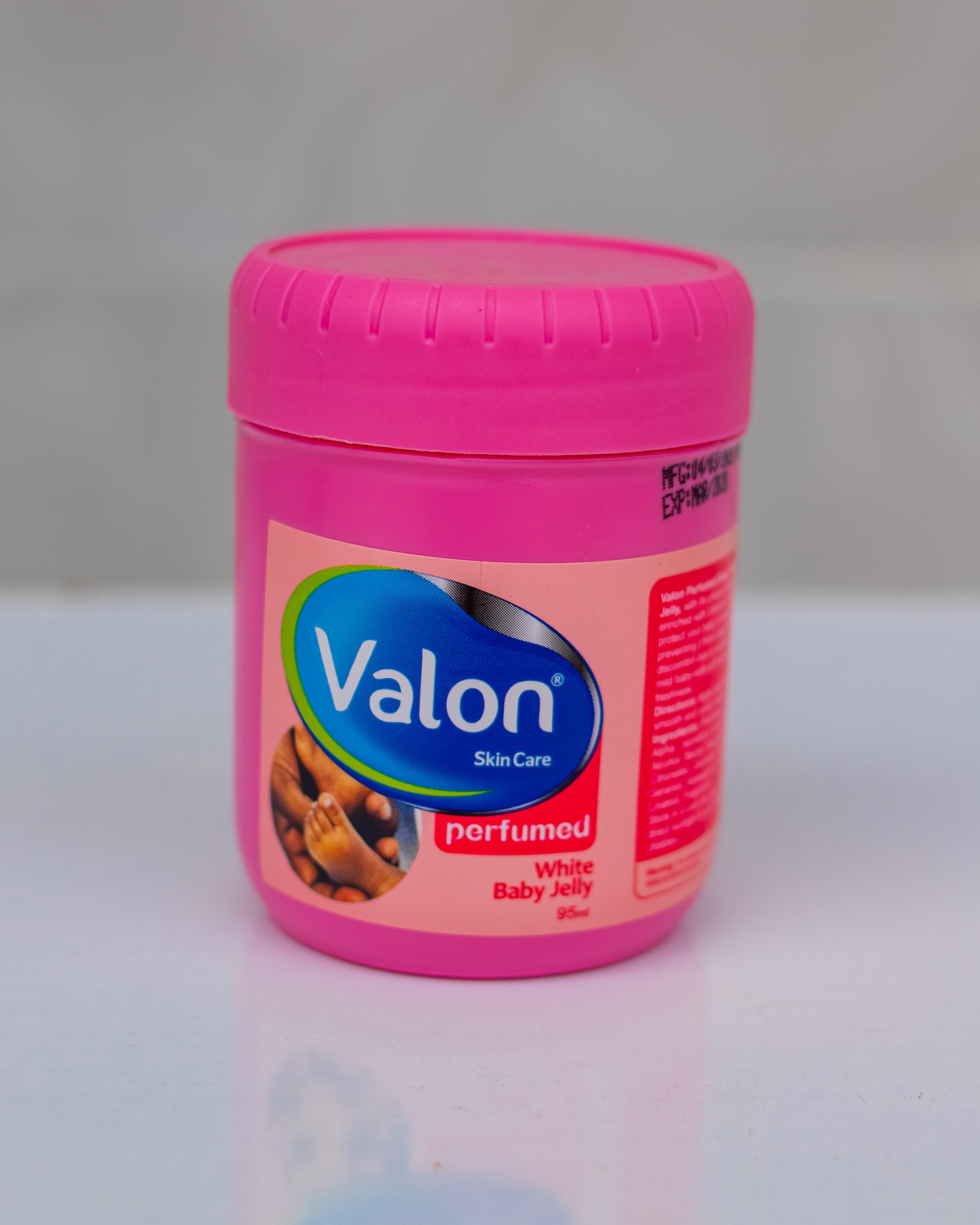 Valon perfumed white baby jelly