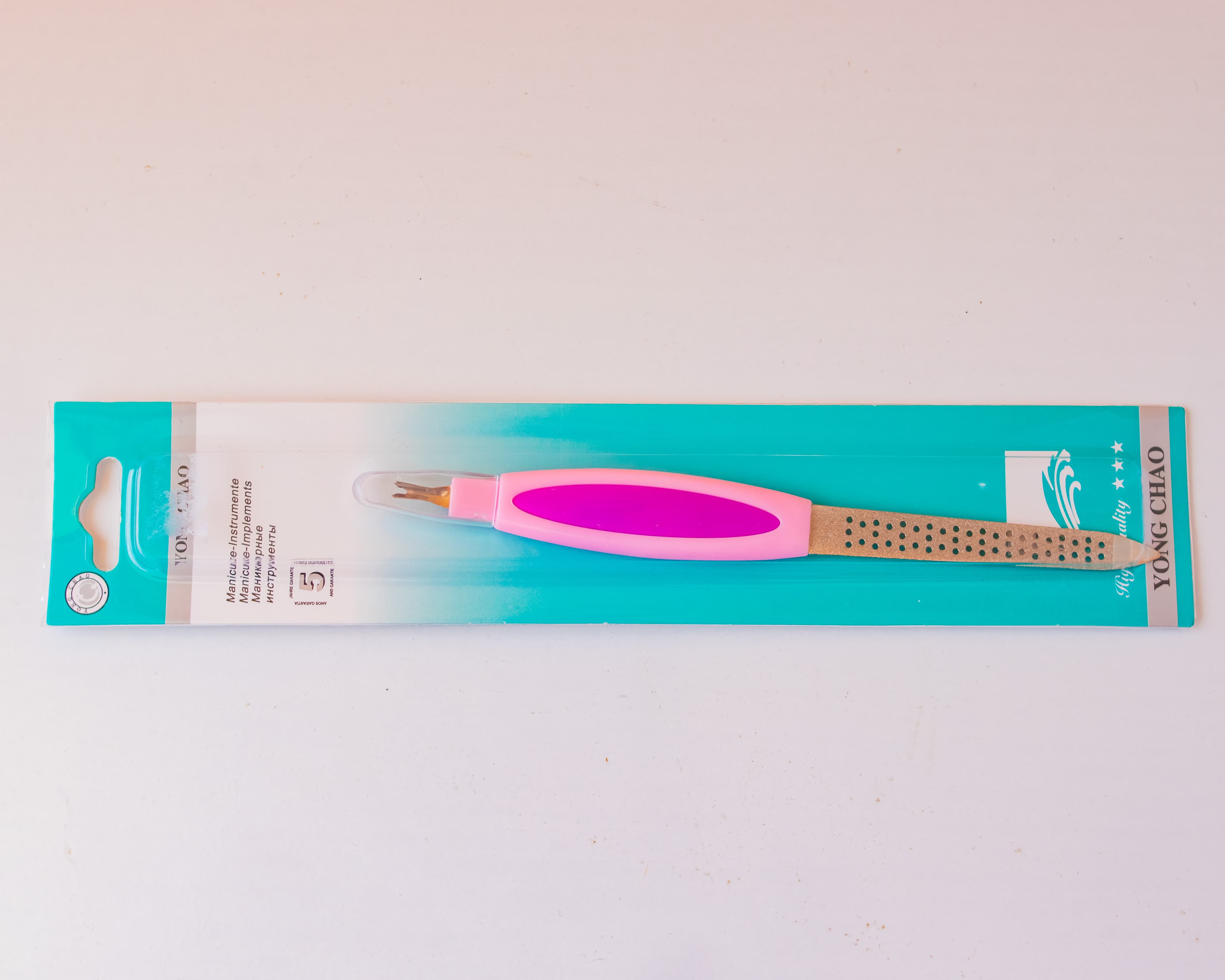 Cuticle remover