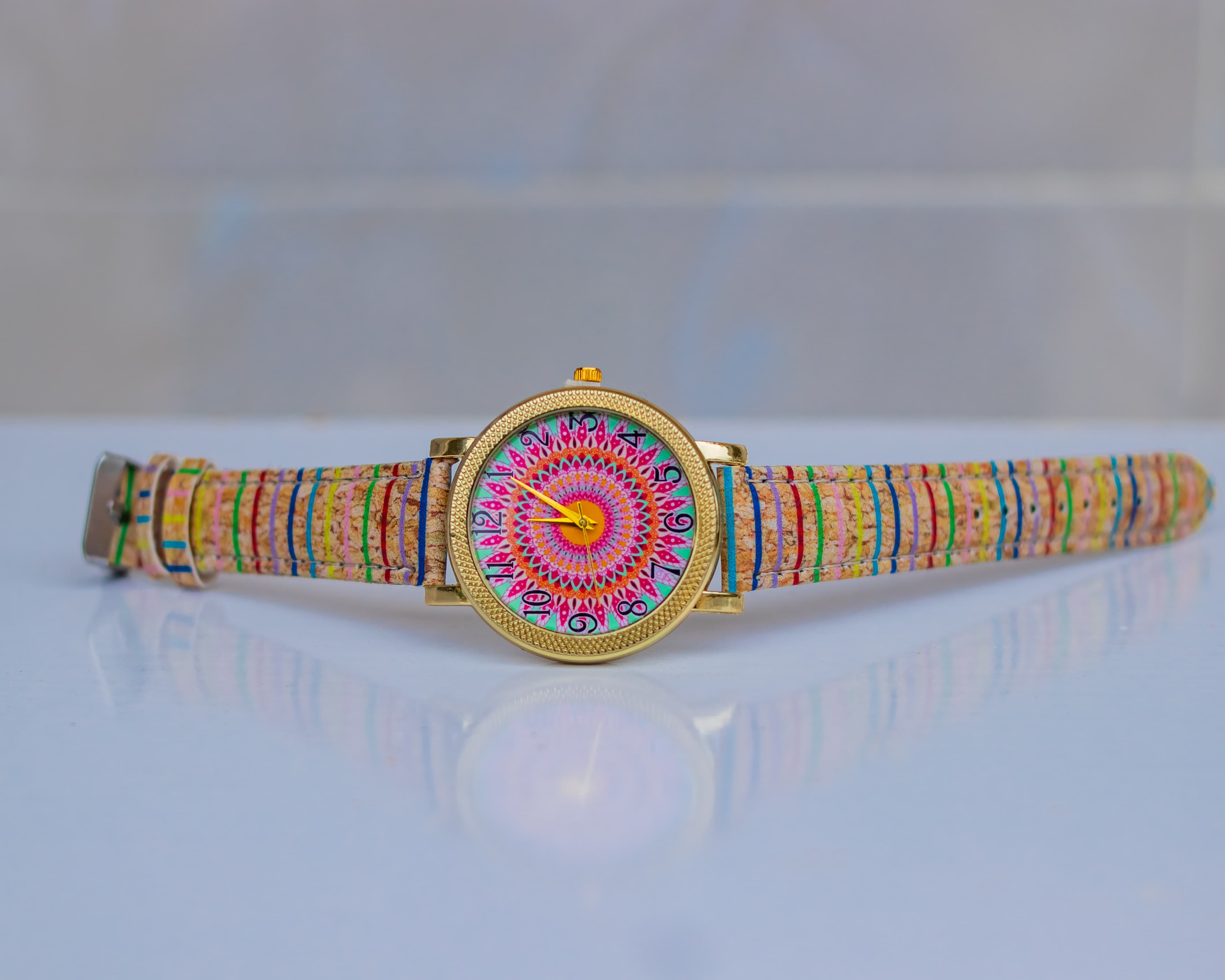 Elegant pink wrist watch